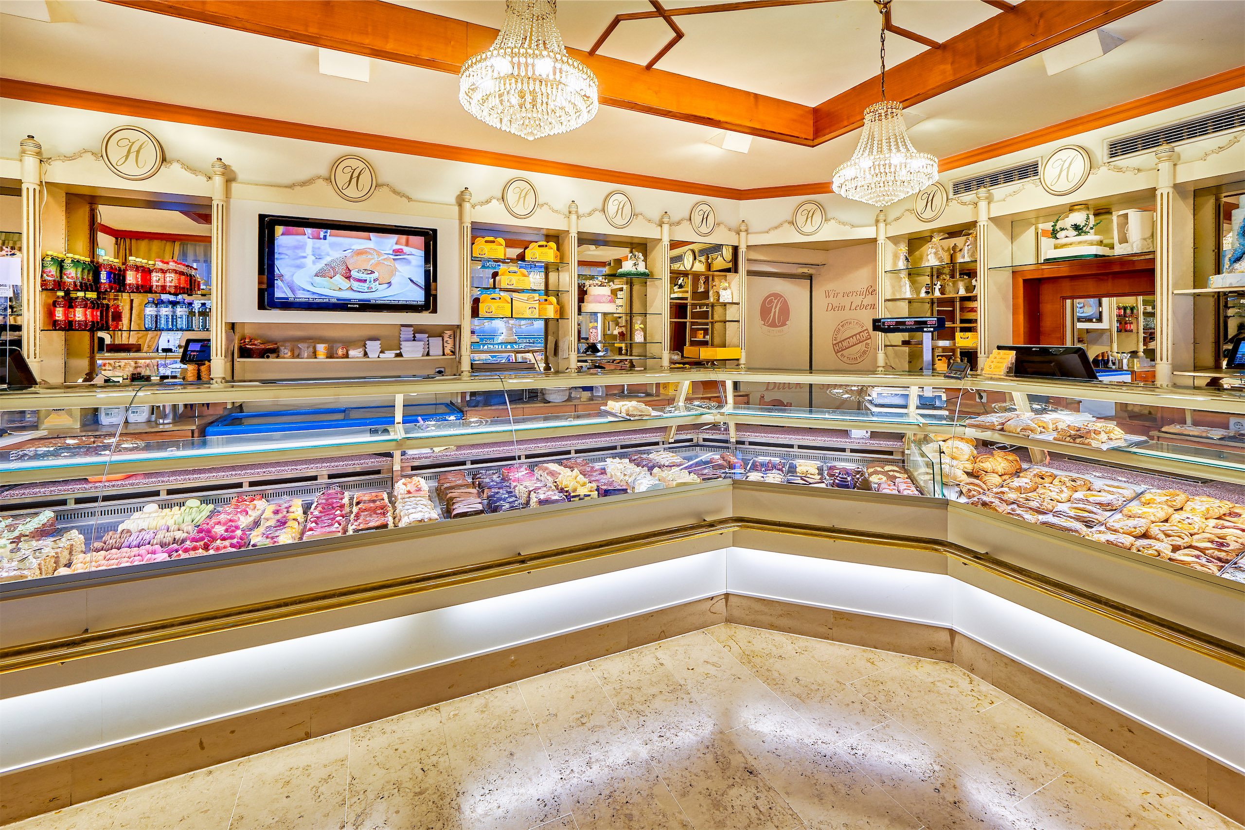 Hübler Kaffeekonditorei – Bild 3