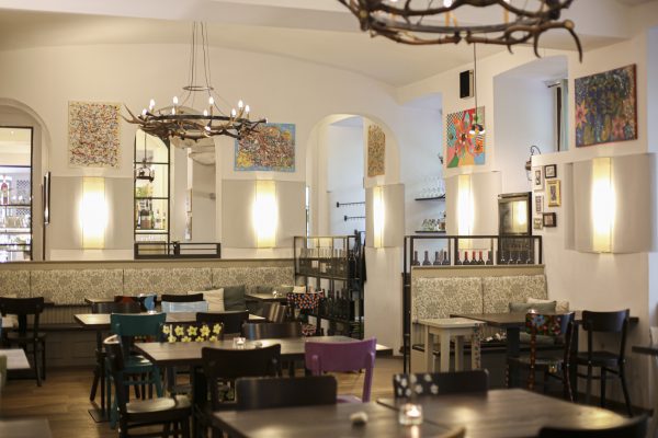 Gastwirtschaft im Durchhaus – Bild 6