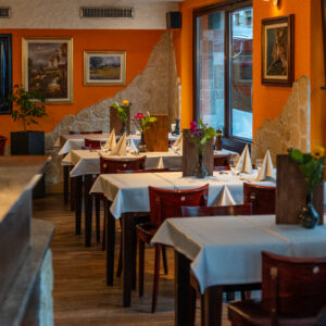 Alternative view of Dal Toscano